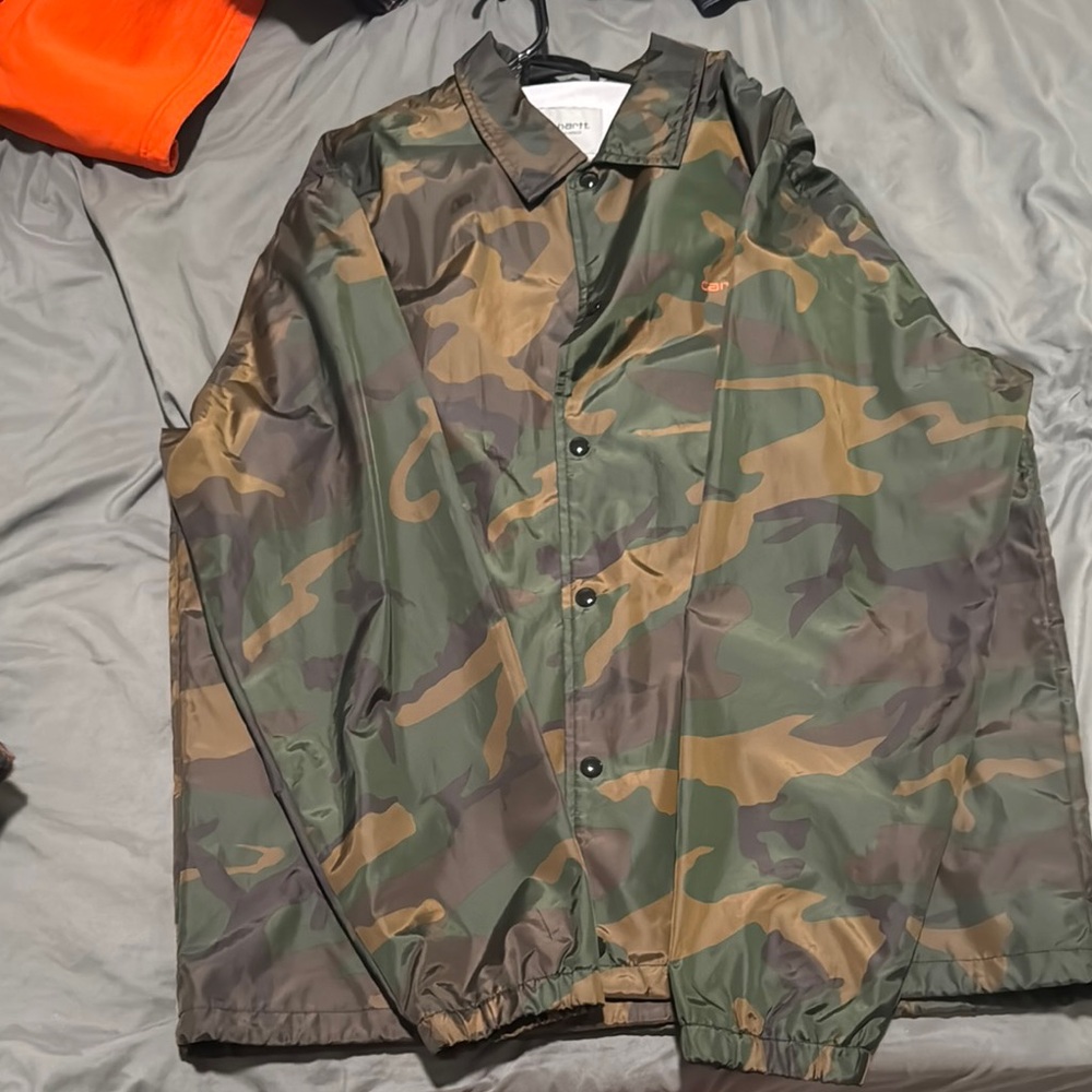 Carhartt Green and Brown Camo Windbreaker